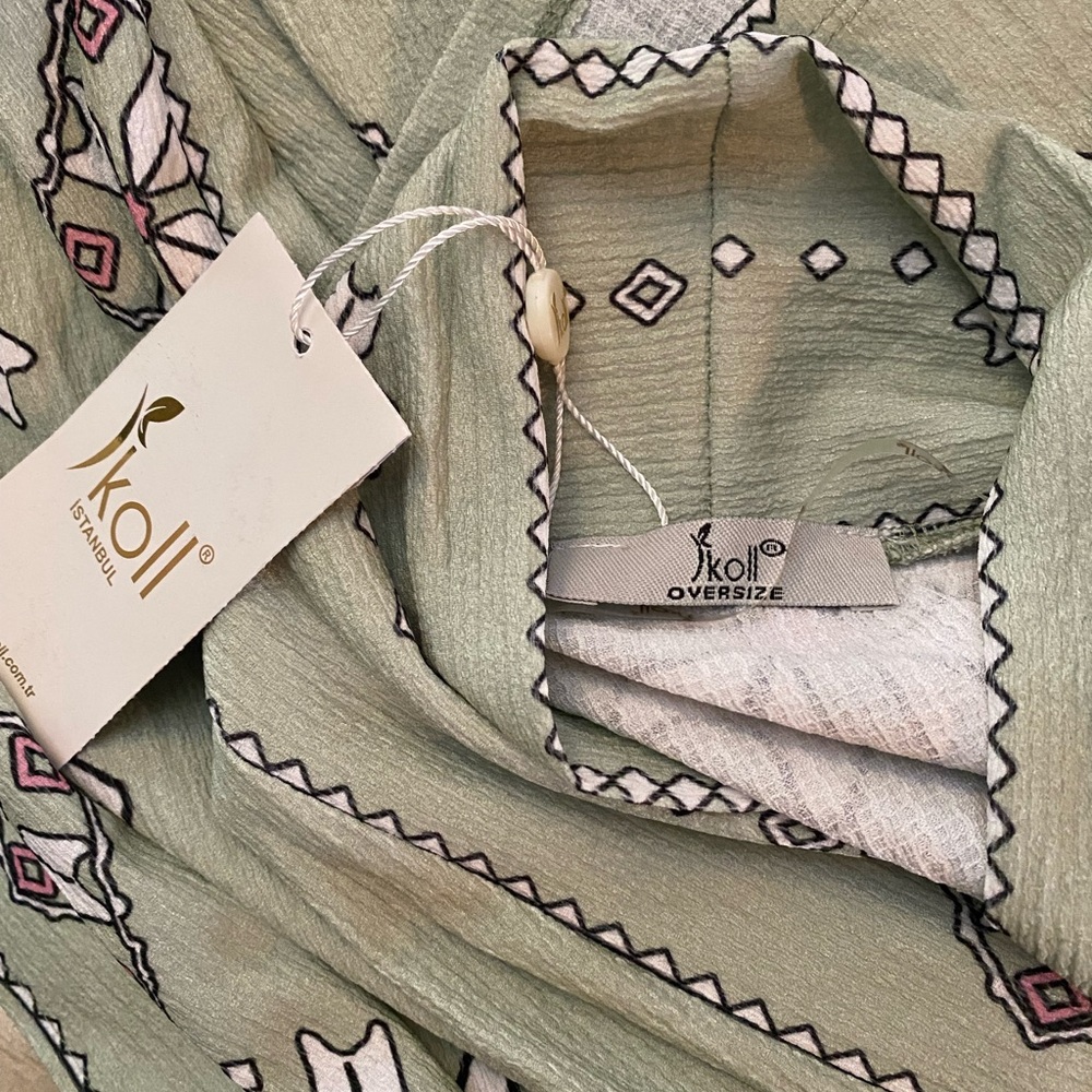 Kimono - Picture 7 of 7